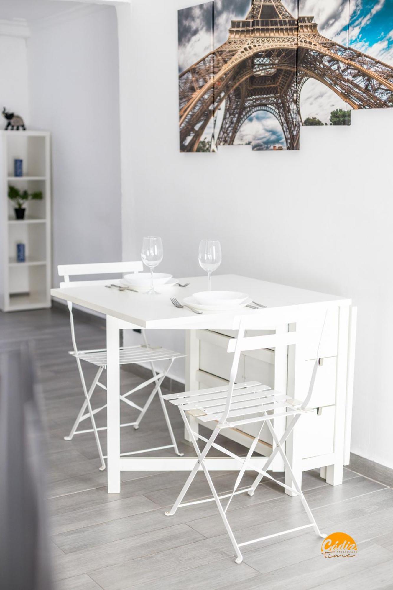 Appartement Modern Haven Loft By Cadiz Time Extérieur photo