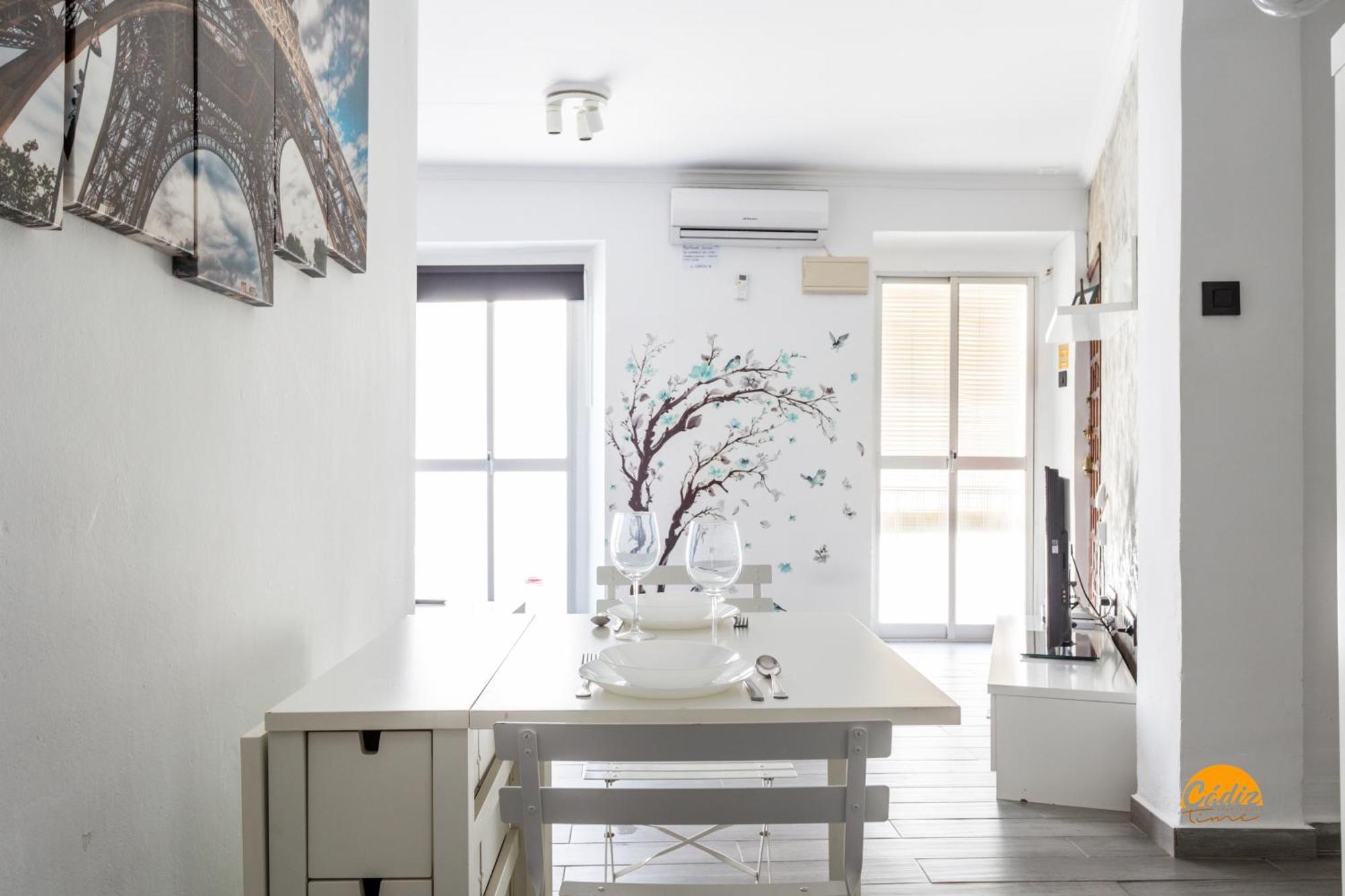 Appartement Modern Haven Loft By Cadiz Time Extérieur photo